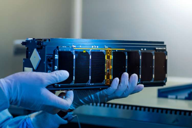 AeroCube 14-15 A6Lab